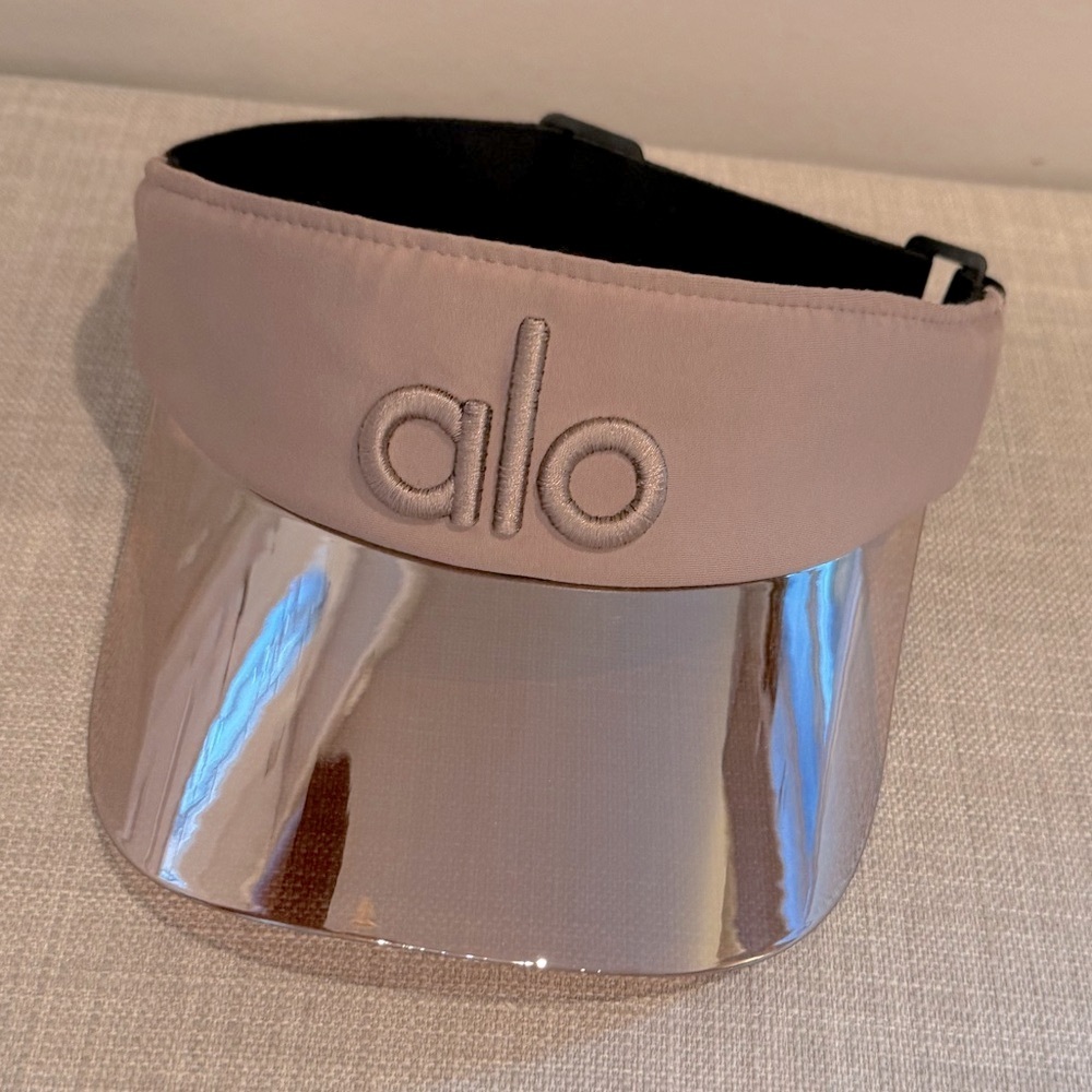 Alo yoga sun visor